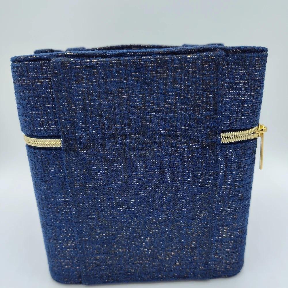 CHANEL Beauté Blue Tweed Vanity Cosmetic Train Case Zippered Beauty Organizer